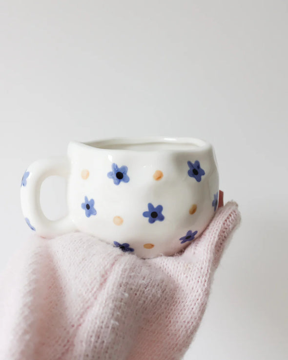 Moi d'abord - Tasse fleur bleue