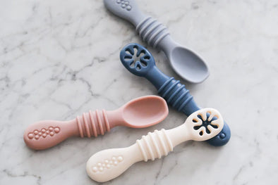 Micasso & co - Les cuillères d'apprentissage en silicone pour bébé, ensemble de 2